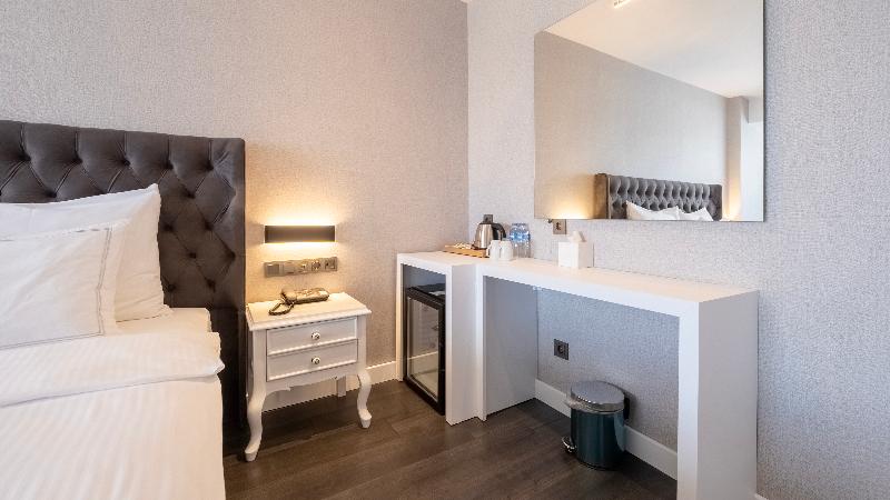 استودیو لوکس با چشم‌انداز دریا, Loop Hotel Bosphorus İstanbul