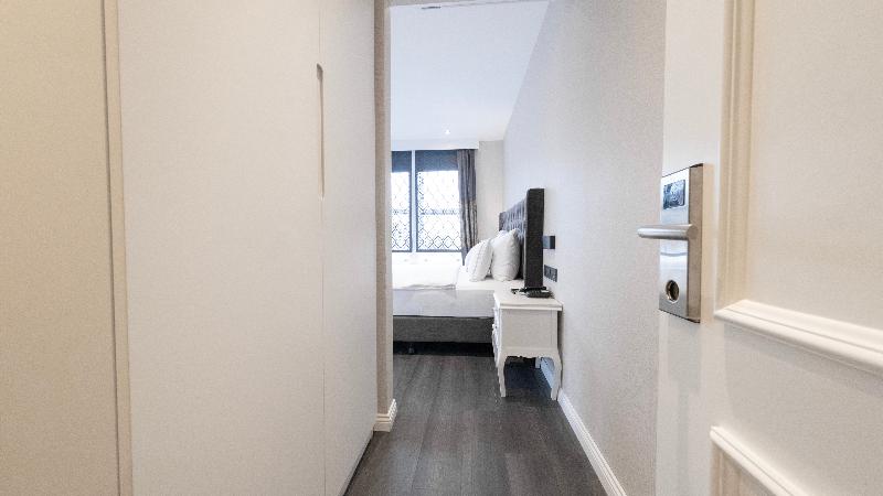 اتاق لوکس با چشم‌انداز دریا, Loop Hotel Bosphorus İstanbul