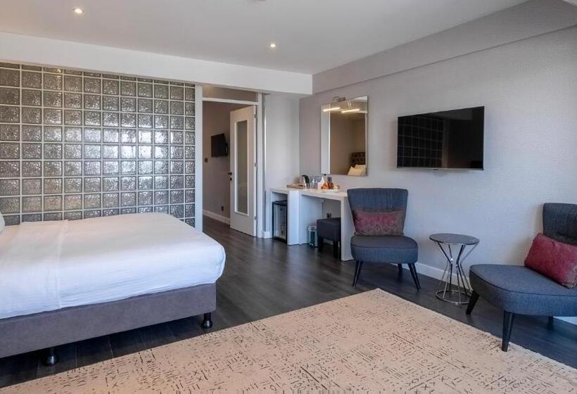 اتاق خانوادگی با چشم‌انداز باغ, Loop Hotel Bosphorus İstanbul