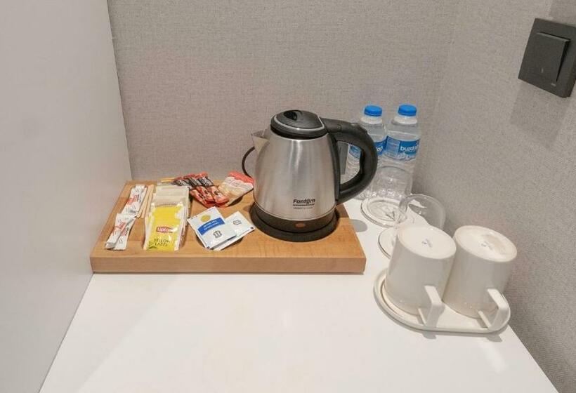 اتاق لوکس با چشم‌انداز دریا, Loop Hotel Bosphorus İstanbul