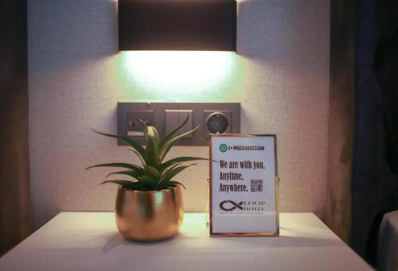 اتاق لوکس با چشم‌انداز باغ, Loop Hotel Bosphorus İstanbul