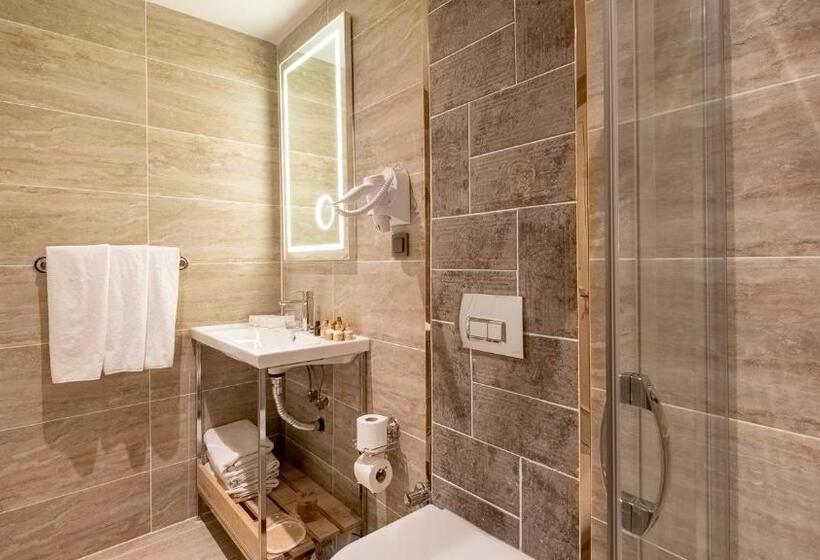 استودیو لوکس با چشم‌انداز دریا, Loop Hotel Bosphorus İstanbul