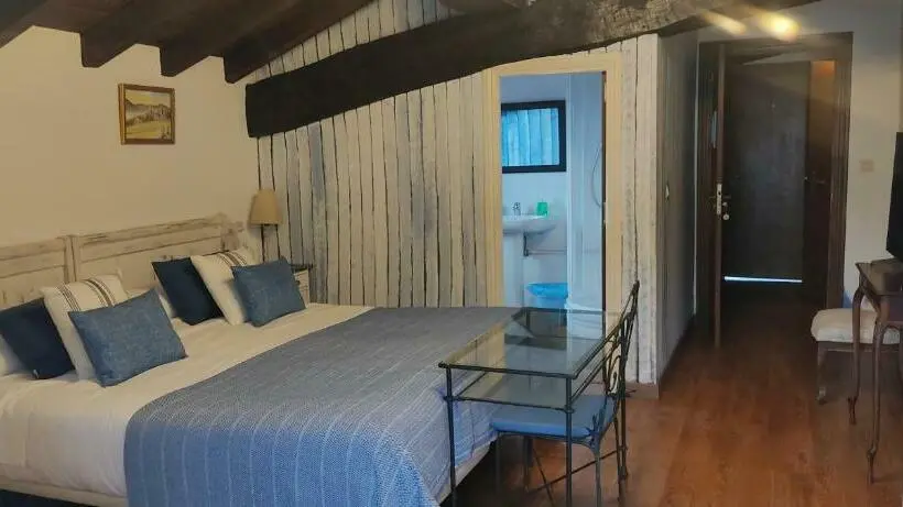 ファミリールーム, Hostal Mendaurpe