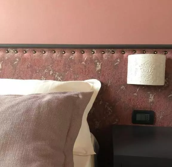 اتاق سوپریور با چشمانداز باغ, Boutique Hotel Municipio 1815