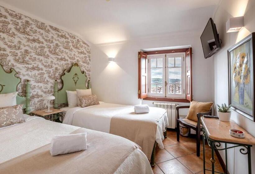 エコノミールーム, Casa De S. Thiago De Obidos