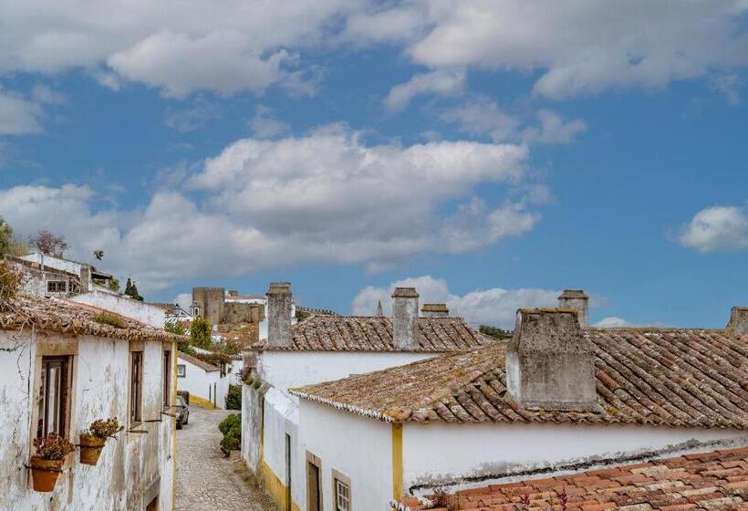 デラックスルーム, Casa De S. Thiago De Obidos
