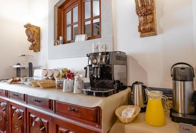 エコノミールーム, Casa De S. Thiago De Obidos