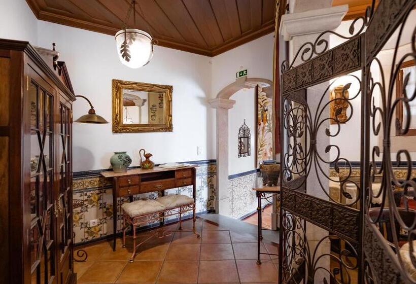 デラックスルーム, Casa De S. Thiago De Obidos