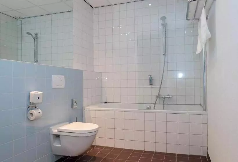 コンフォートルーム, Fletcher Kloosterhotel Willibrordhaeghe