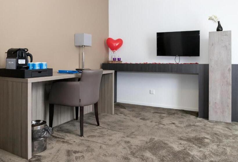 סוויטה, Fletcher Kloosterhotel Willibrordhaeghe