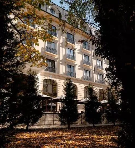 デラックスルーム, Grand Hotel Sofianu