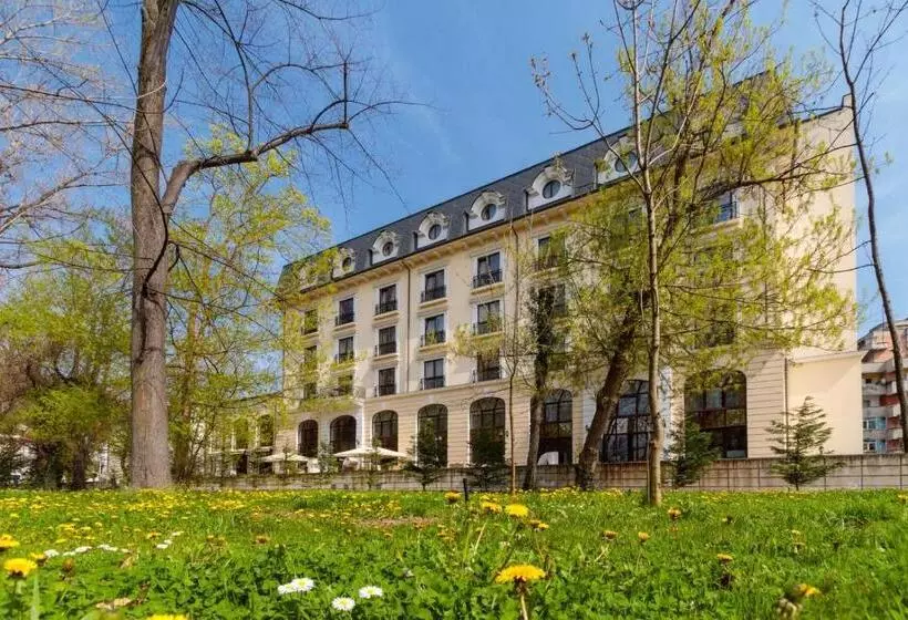 デラックスジュニアスイート, Grand Hotel Sofianu