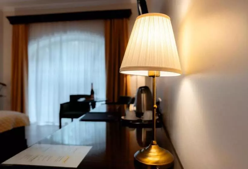 デラックスジュニアスイート, Grand Hotel Sofianu