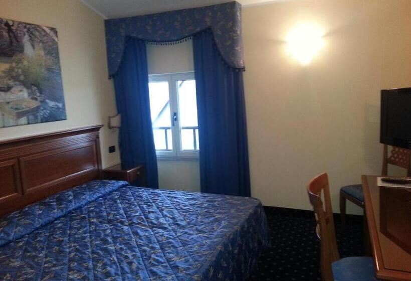 غرفة قياسية, Albergo Costantini