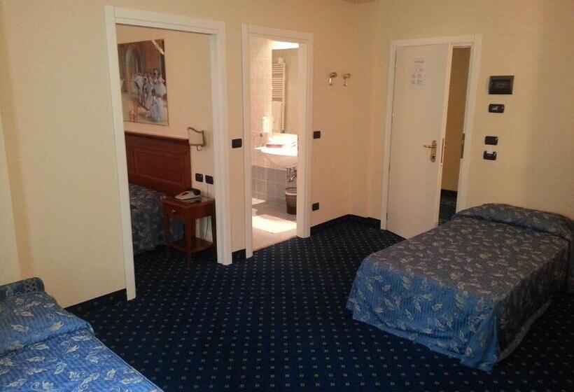 4인용 스탠다드 룸, Albergo Costantini
