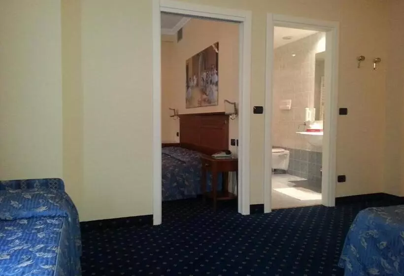 スタンダード４人部屋, Albergo Costantini