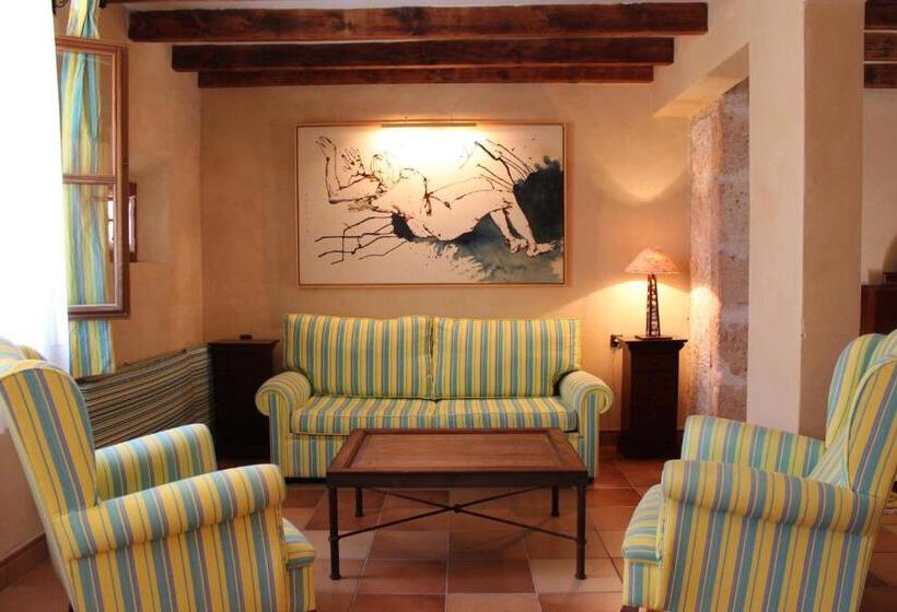 수피리어 룸, Ca S Garriguer