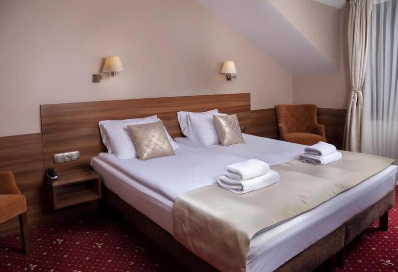 חדר דלוקס, Cristal Park