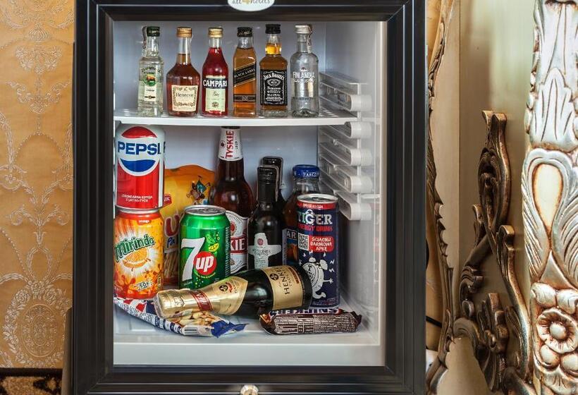 חדר קלאסי, Cristal Park