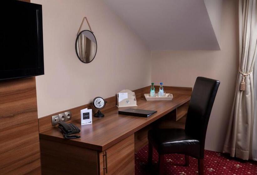 חדר יחיד קלאסי, Cristal Park