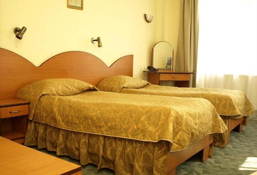 스탠다드 룸, Everest