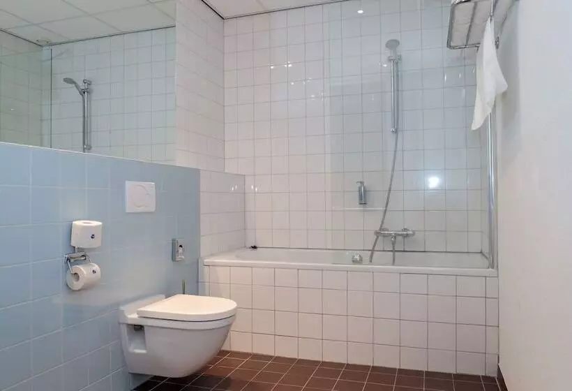 コンフォートルーム, Fletcher Kloosterhotel Willibrordhaeghe