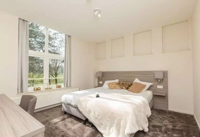 コンフォートルーム, Fletcher Kloosterhotel Willibrordhaeghe
