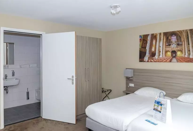 ファミリールーム, Fletcher Kloosterhotel Willibrordhaeghe