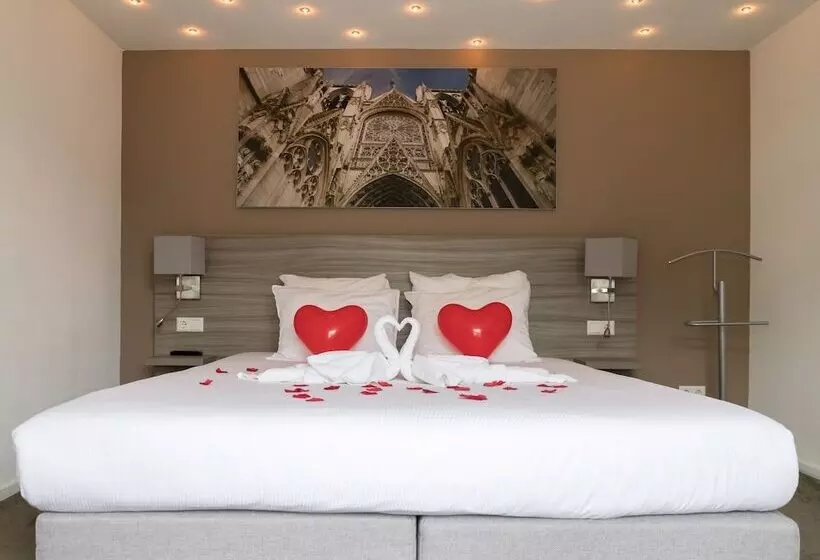 スイート, Fletcher Kloosterhotel Willibrordhaeghe