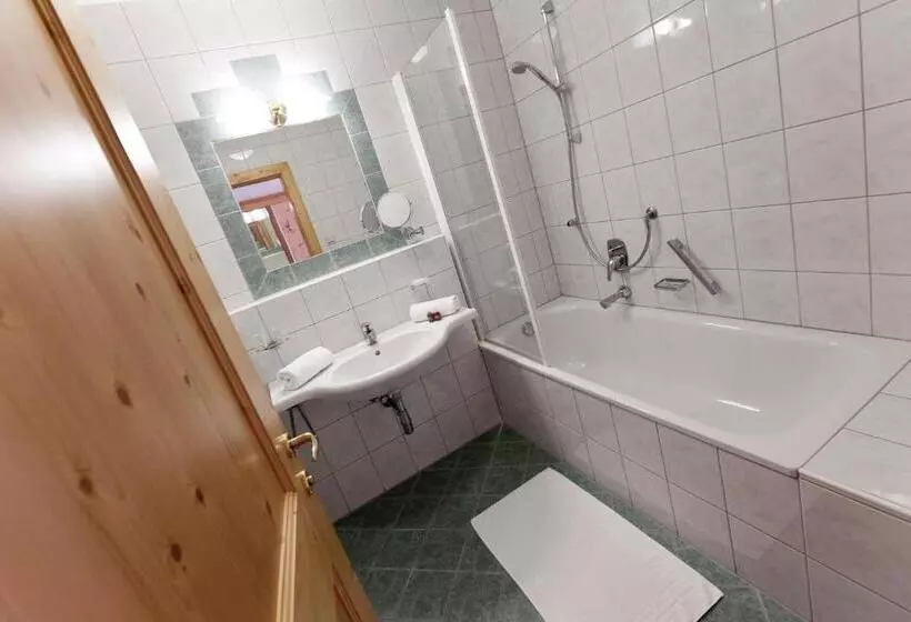 Comfort room with balcony, Garni Rifflsee