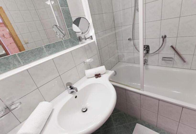 Comfort room with balcony, Garni Rifflsee