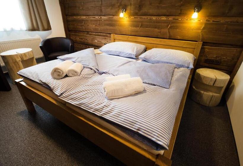 חדר דלוקס עם מרפסת, Kristian