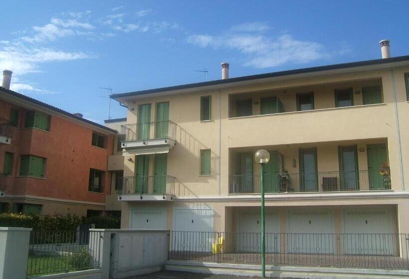 شقة غرفة واحدة, Locanda Canareggio