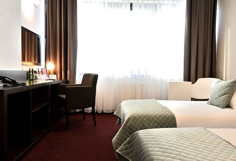 חדר סטנדרט, Vestil