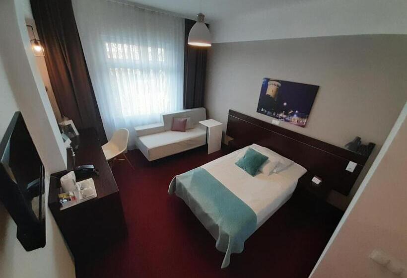 חדר סטנדרט, Vestil