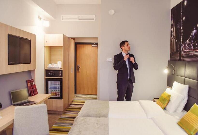 חדר סטנדרט, Vestil