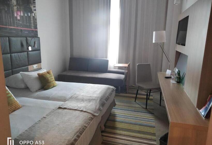 חדר סטנדרט, Vestil