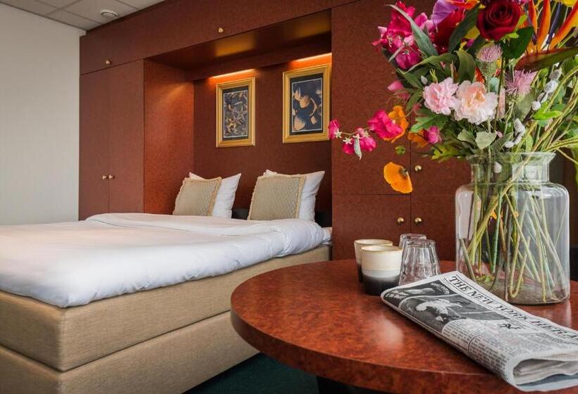 חדר קומפורט, Prominent Inn