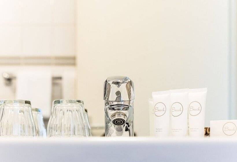 חדר סטנדרט, Prominent Inn