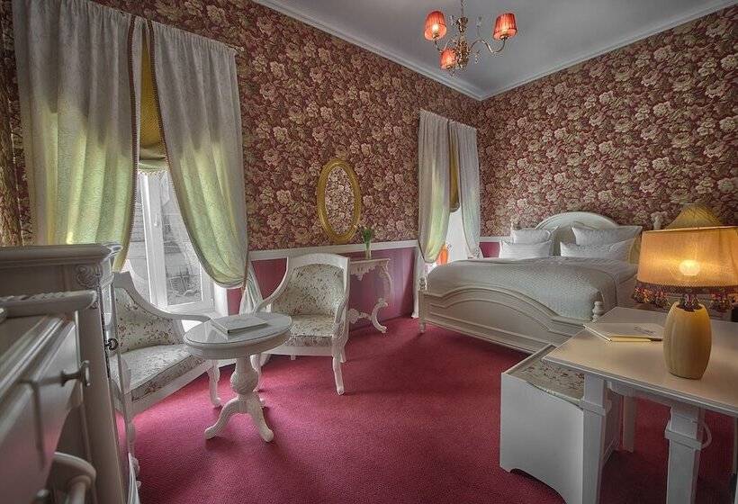 غرفة سوبيريور, Residence