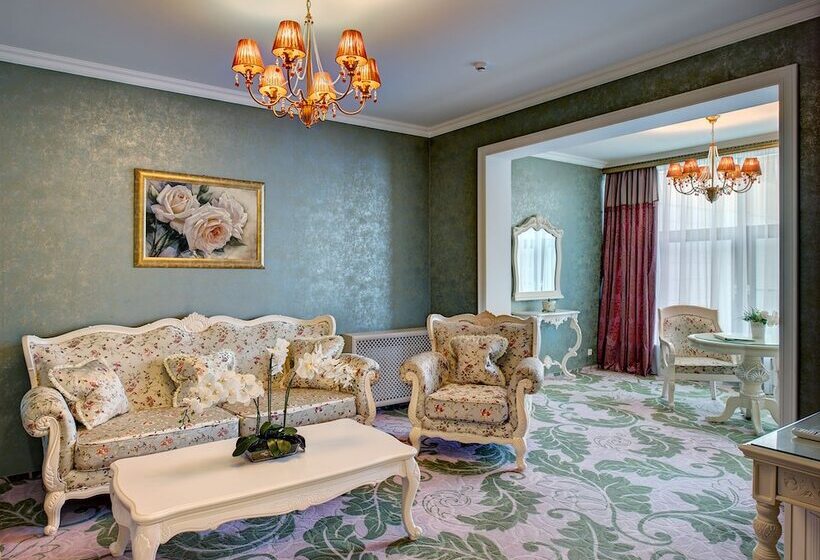 غرفة ديلوكس, Residence