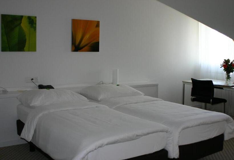 수피리어 룸, Schwanen Wil