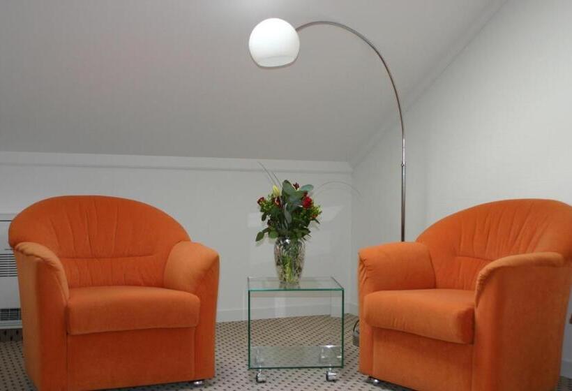 수피리어 룸, Schwanen Wil