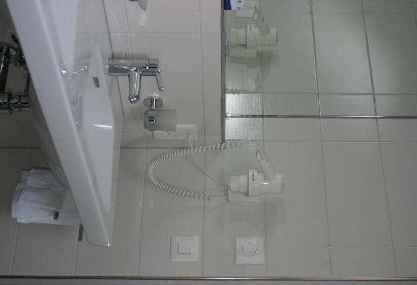 수피리어 룸, Schwanen Wil