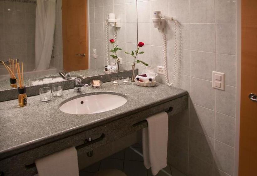 اتاق راحتی, & Spa Cacciatori