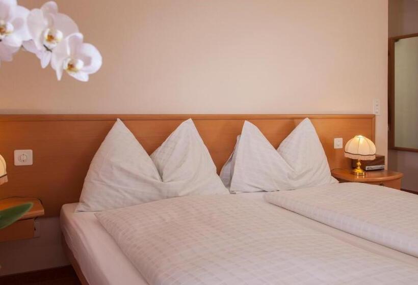 Номер Стандарт, & Spa Cacciatori