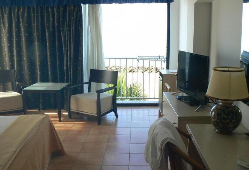 اتاق استاندارد چهار تخته, Sul Mare Al Gabbiano