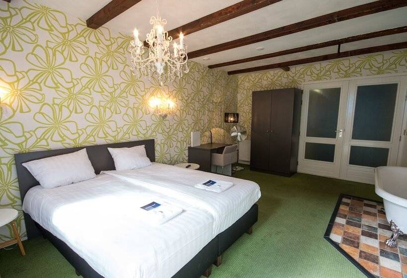 Quarto Deluxe, Kings Inn City Hostel