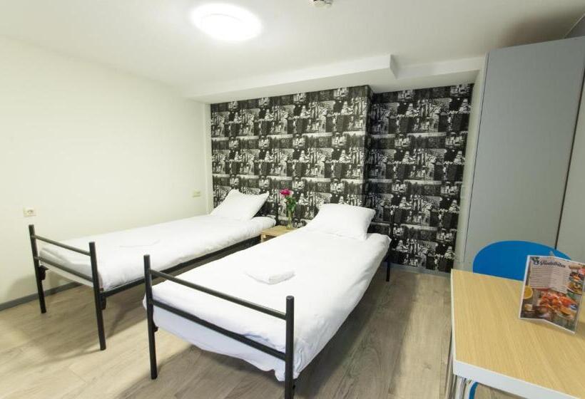 Номер Стандарт, Kings Inn City Hostel