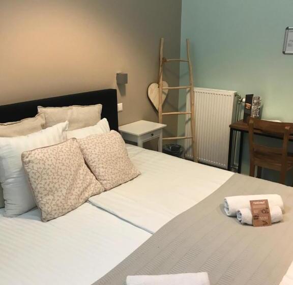 Номер Superior, Kings Inn City Hostel